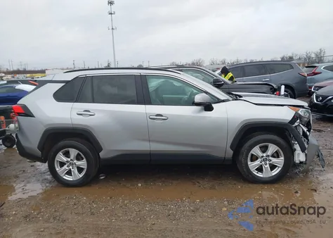2021 Toyota Rav4 Xle from USA, damaged, VIN 2T3W1RFV7MC087137